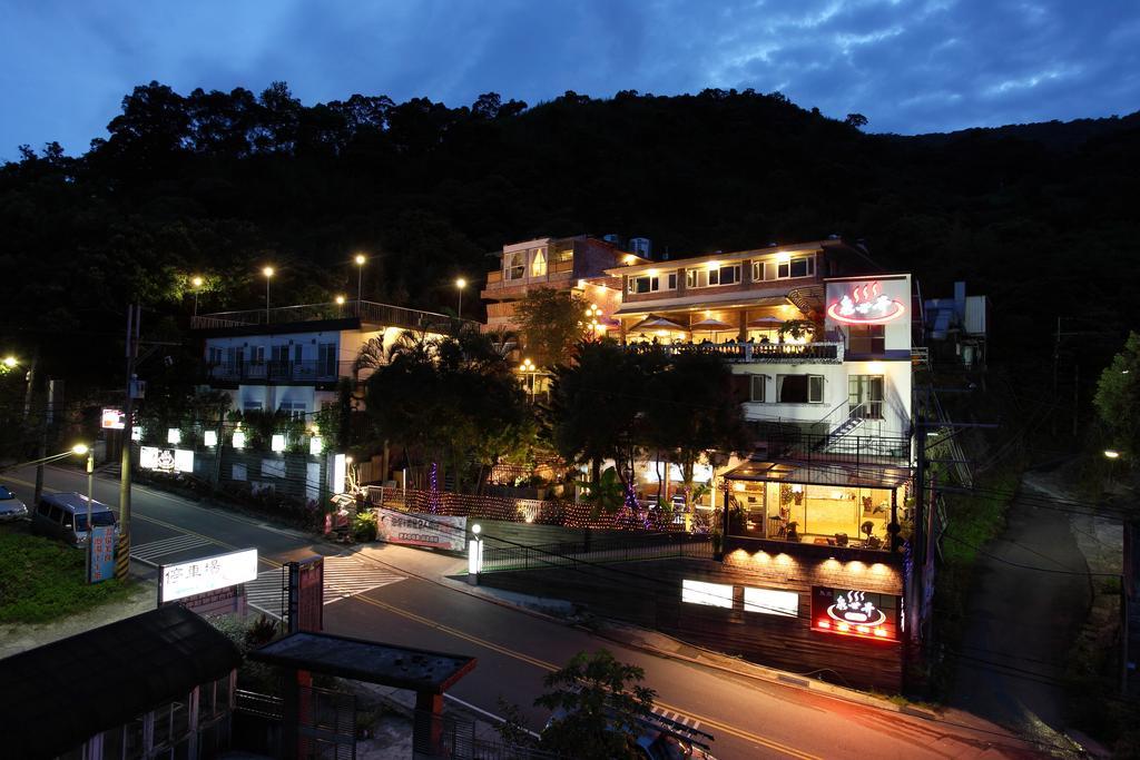 Hotspring World Wulai Hotel Eksteriør billede