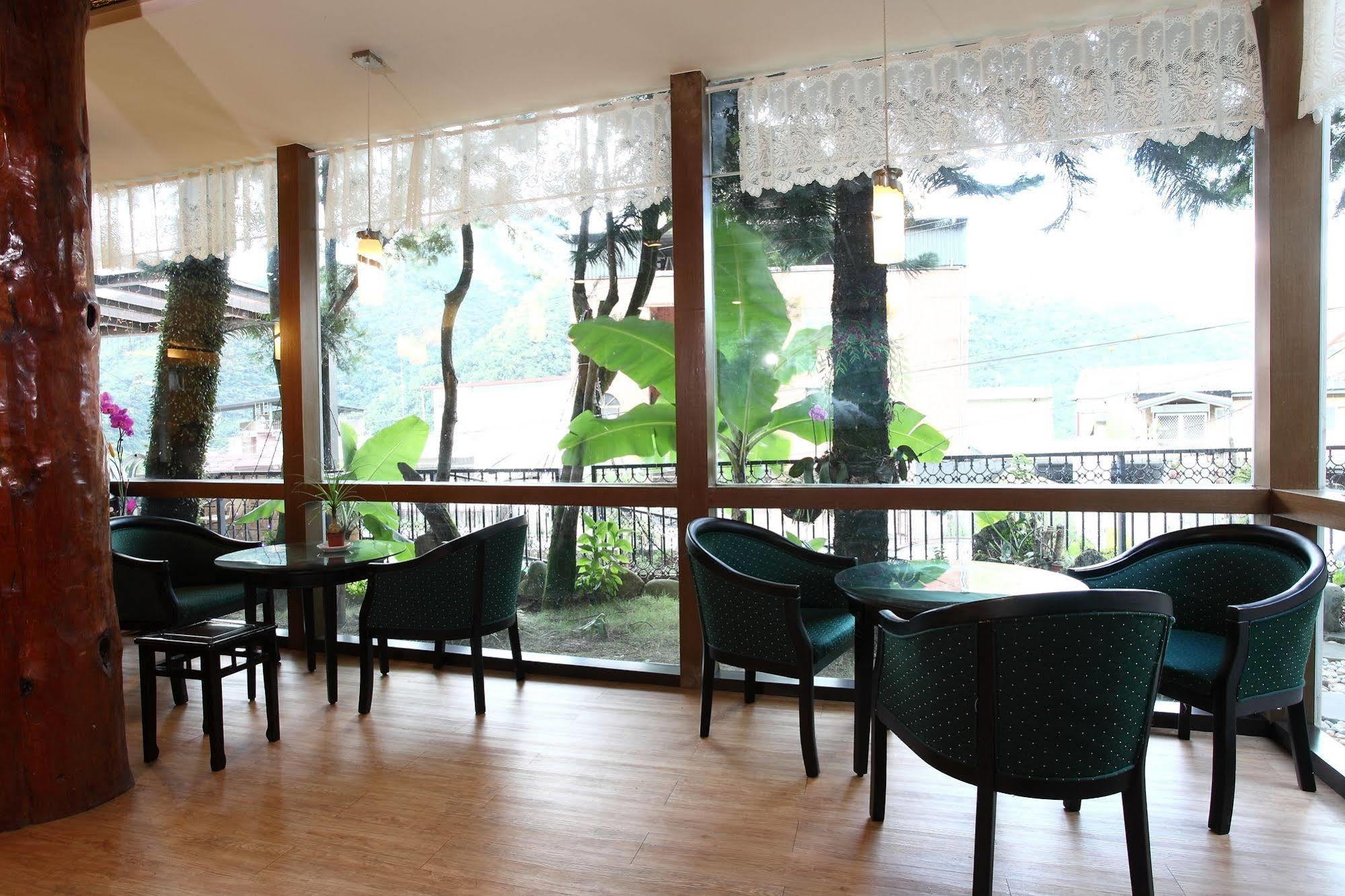 Hotspring World Wulai Hotel Eksteriør billede